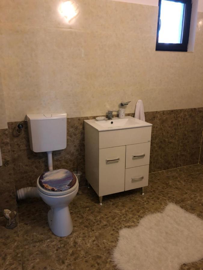 Appartamento Adelina Schitu Esterno foto